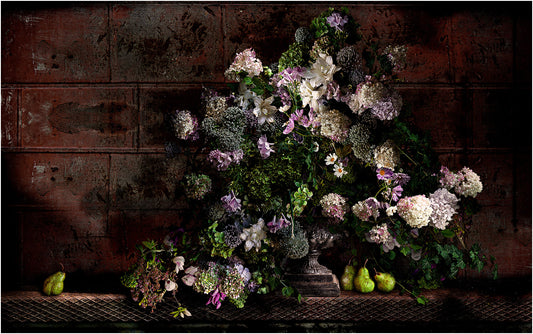 Pears and Magnolias Exclusive Limited Edition